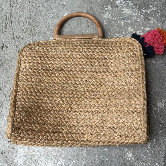 Shiraleah Jute woven bag - Picture 3 of 6